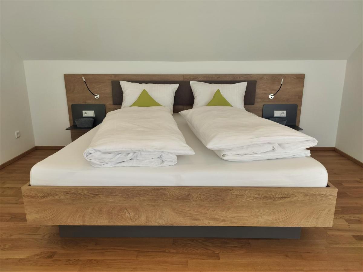 אוברלינגן Hecklers Seepanorama Appartements מראה חיצוני תמונה